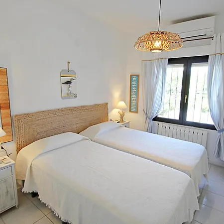 Villa Azahar - With Privat Pool In Moraira